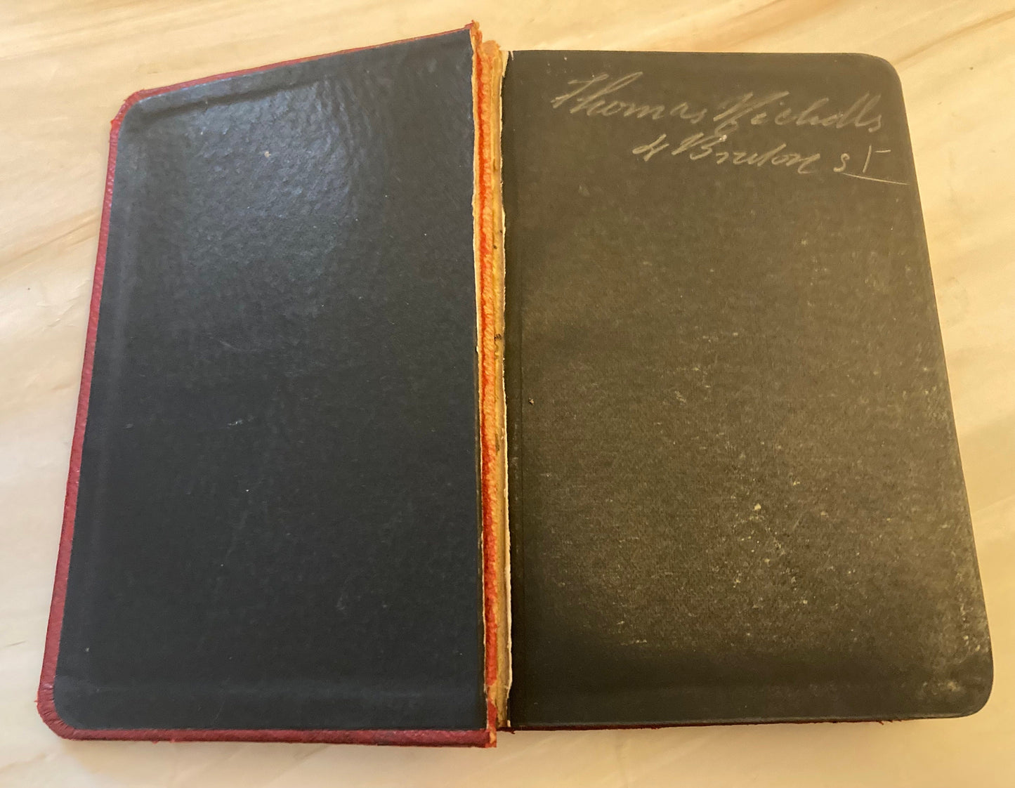 Red Vintage Mini Common Prayer Church Hymns book - Ref x286