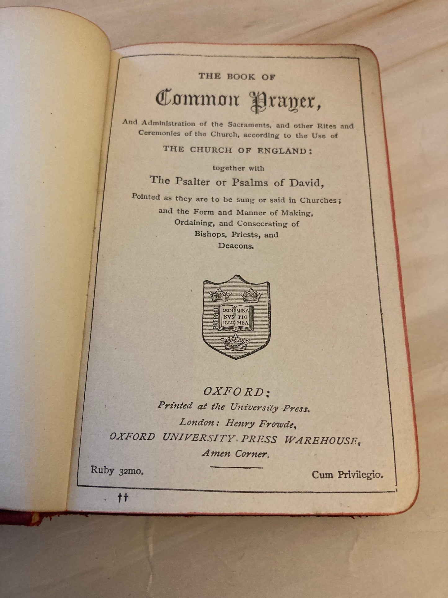 Red Vintage Mini Common Prayer Church Hymns book - Ref x286