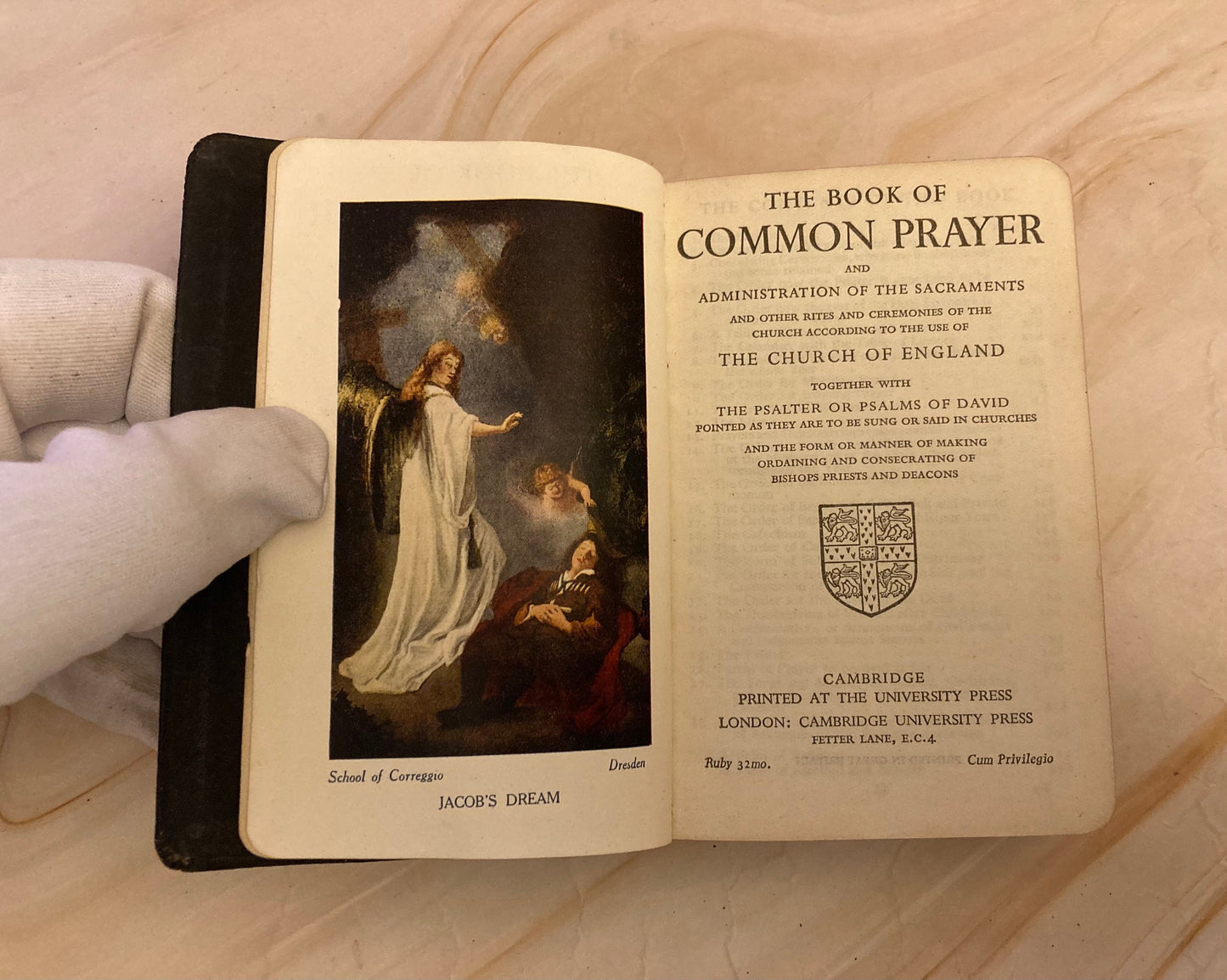 1937 Illustrated Common Prayer Hymns A&M pocketsize book - (Ref x359)