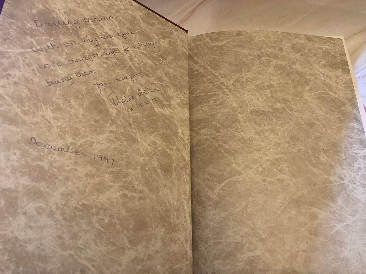 Holy Bible with Illustrations from Vatican Library Limited Edition Large Family Bible - (Ref x361)