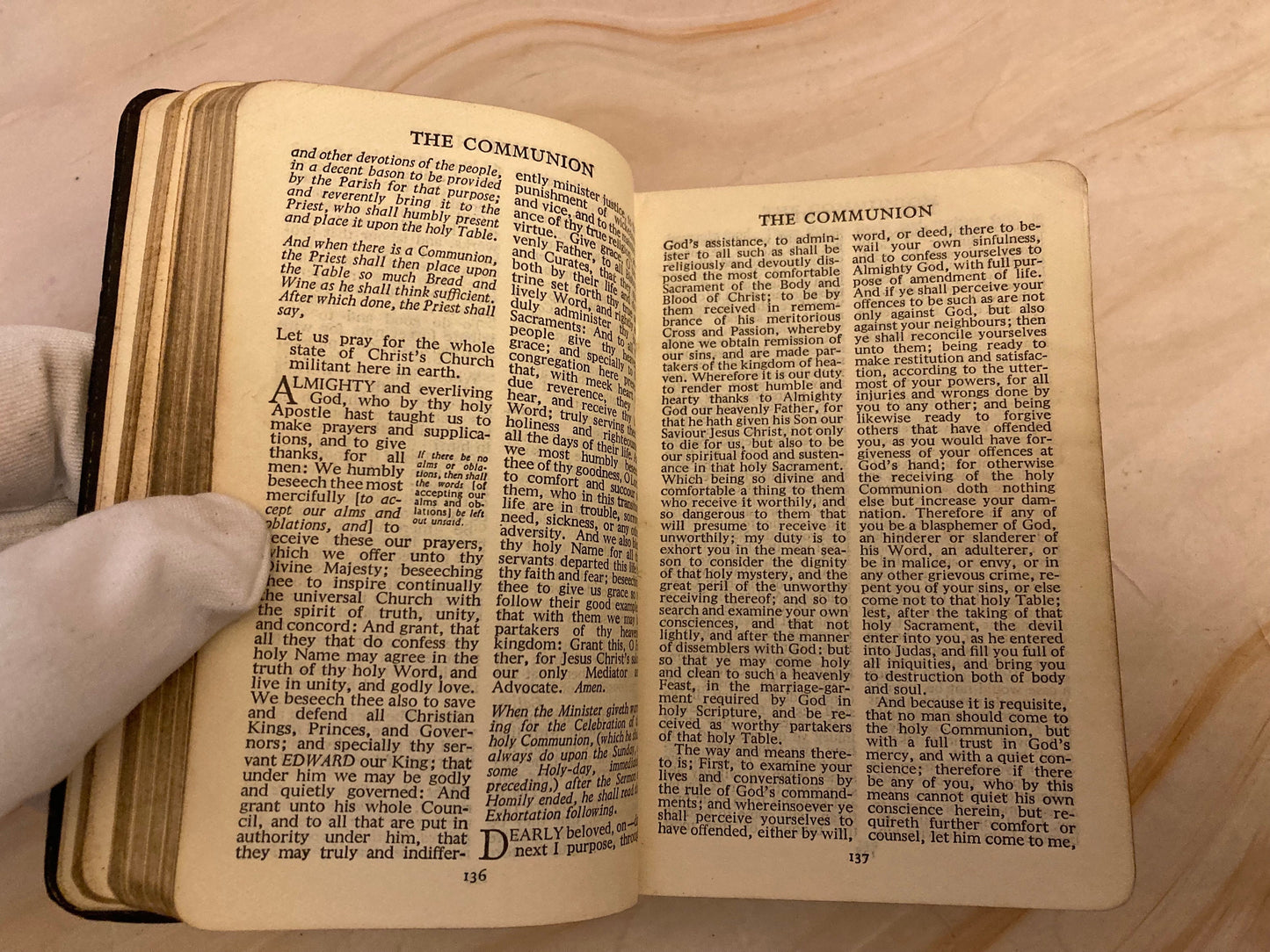 1931 Mini Common Prayer Communion Hymn book - (Ref x357)