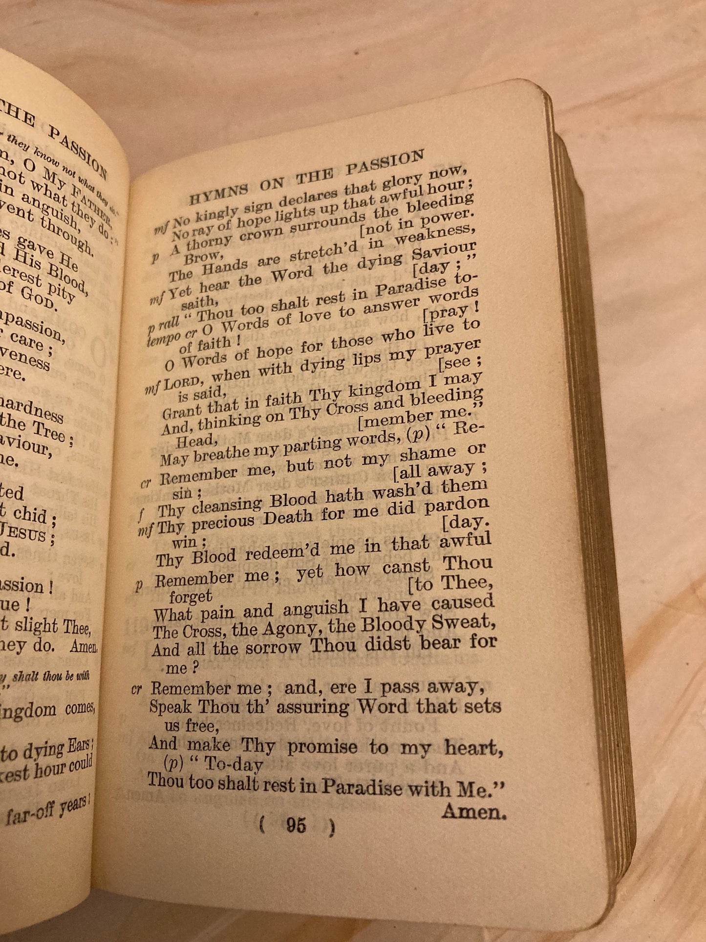 1931 Mini Common Prayer Communion Hymn book - (Ref x357)