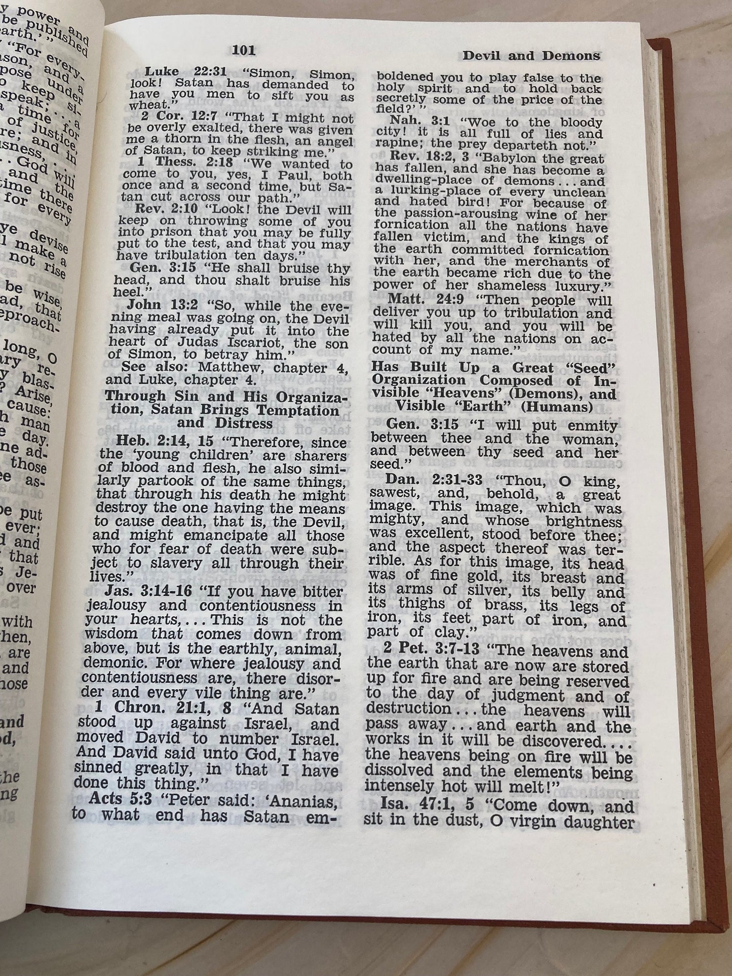 Make Sure Of All Things book 1957 Watch Tower Bible book - (Ref x323)