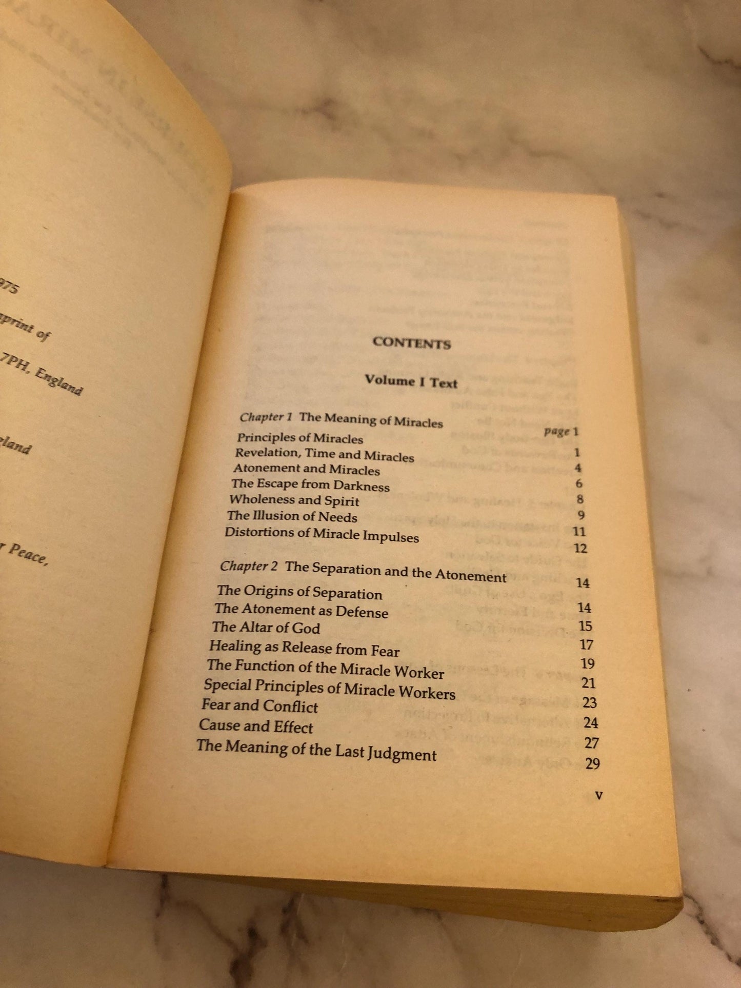 A Course in Miracles book Arkana - (Ref x386)