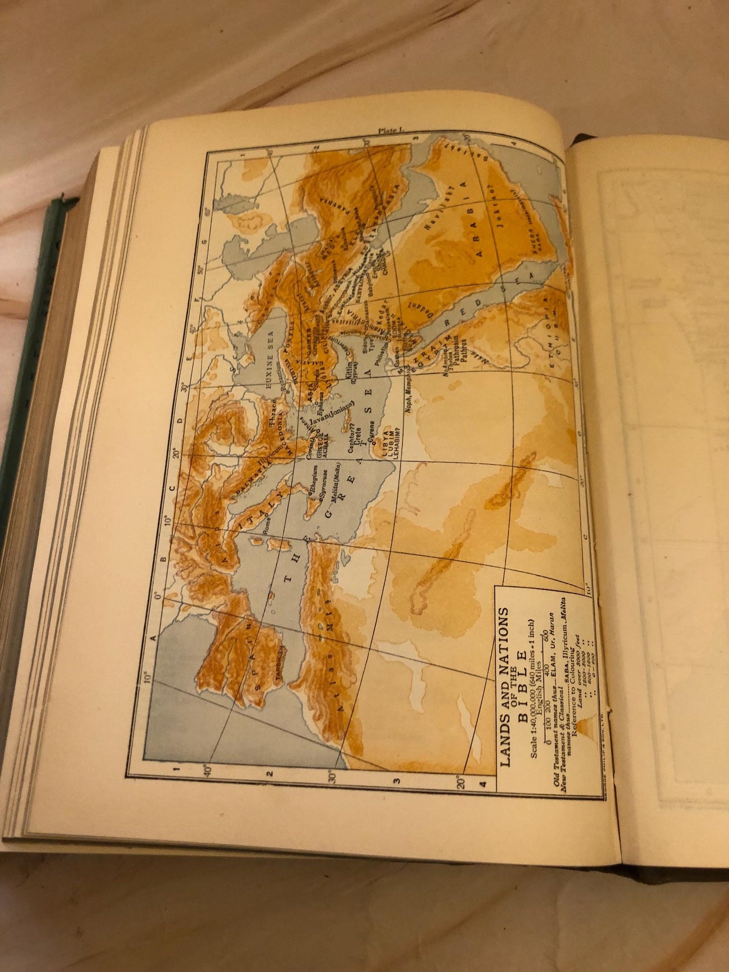1934 Holy Bible Revised Version Campbell Morgan Analyzed Bible - (Ref x408)