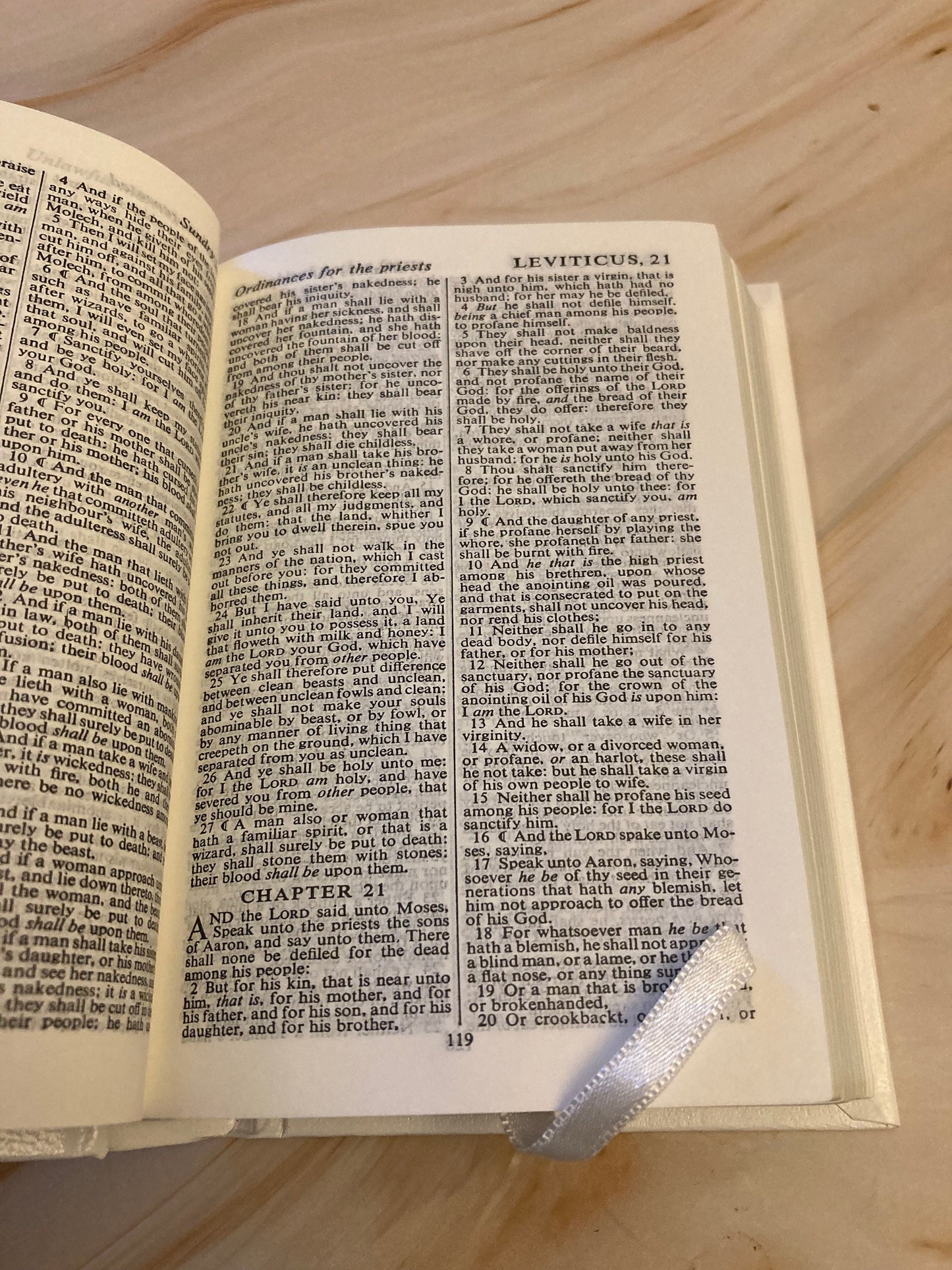 Small Christening Bible King James Version Gift Edition - White Pocket KJV Bible - (Ref X62)