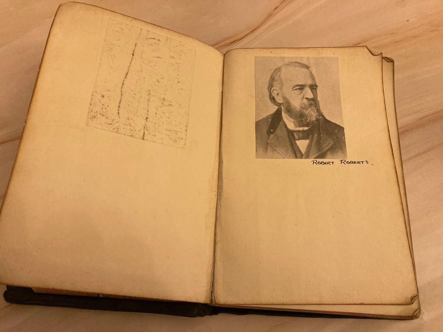 1942 Christadelphian hymn book - Christian hymns - (ref x170)