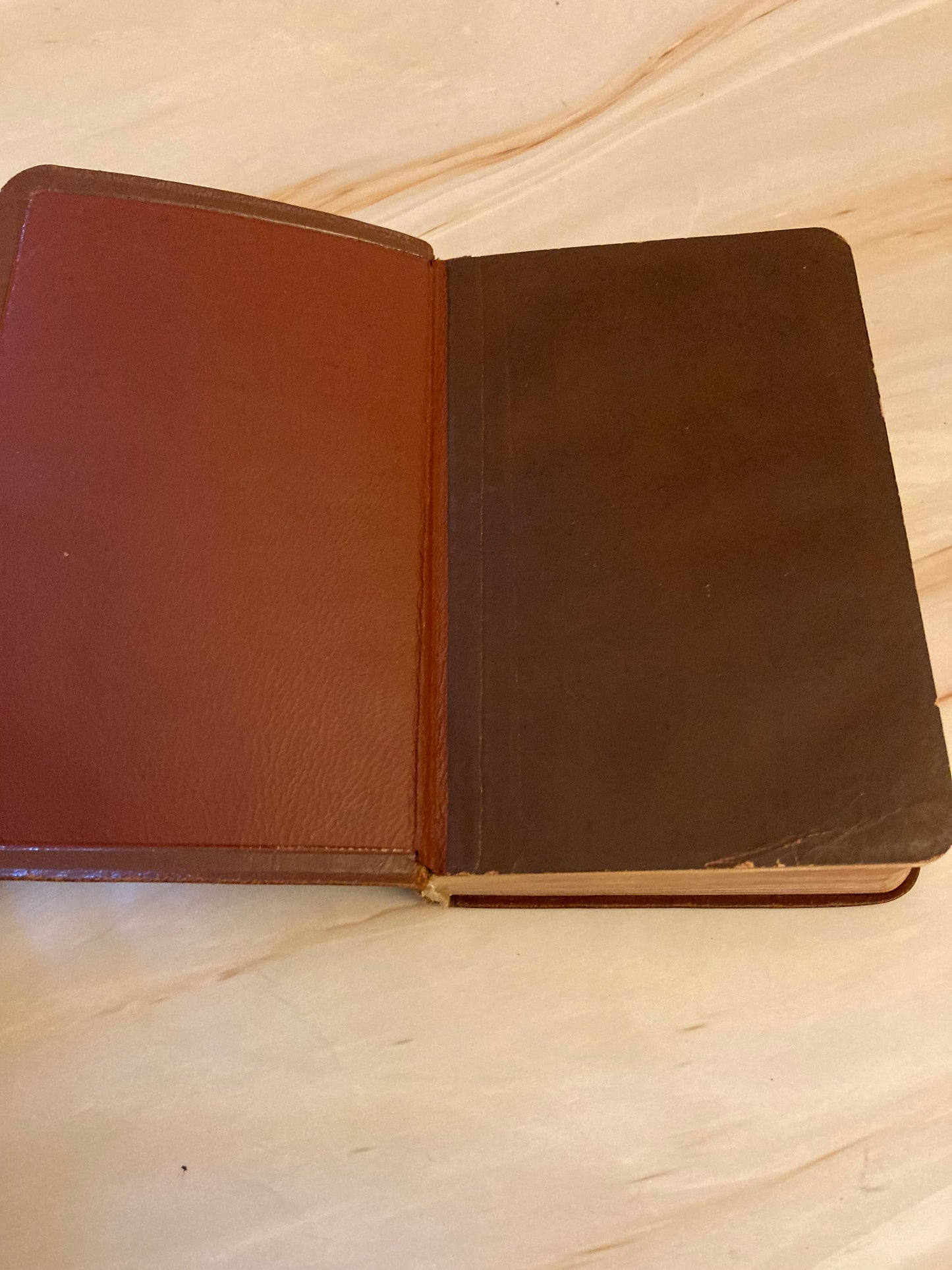 Pocket Brown Holy Bible Cambridge - (Ref X112)