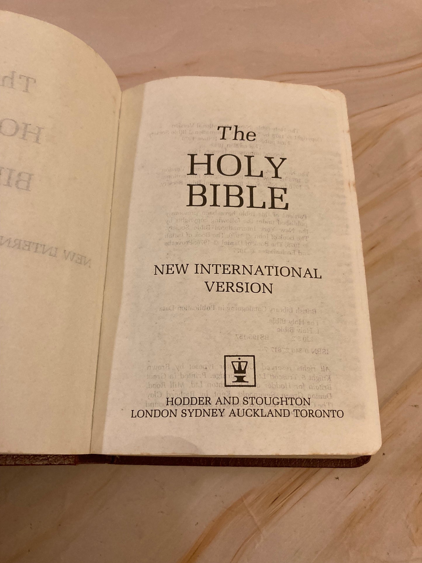 1983 NIV Pocket Size Bible - (Ref x206)