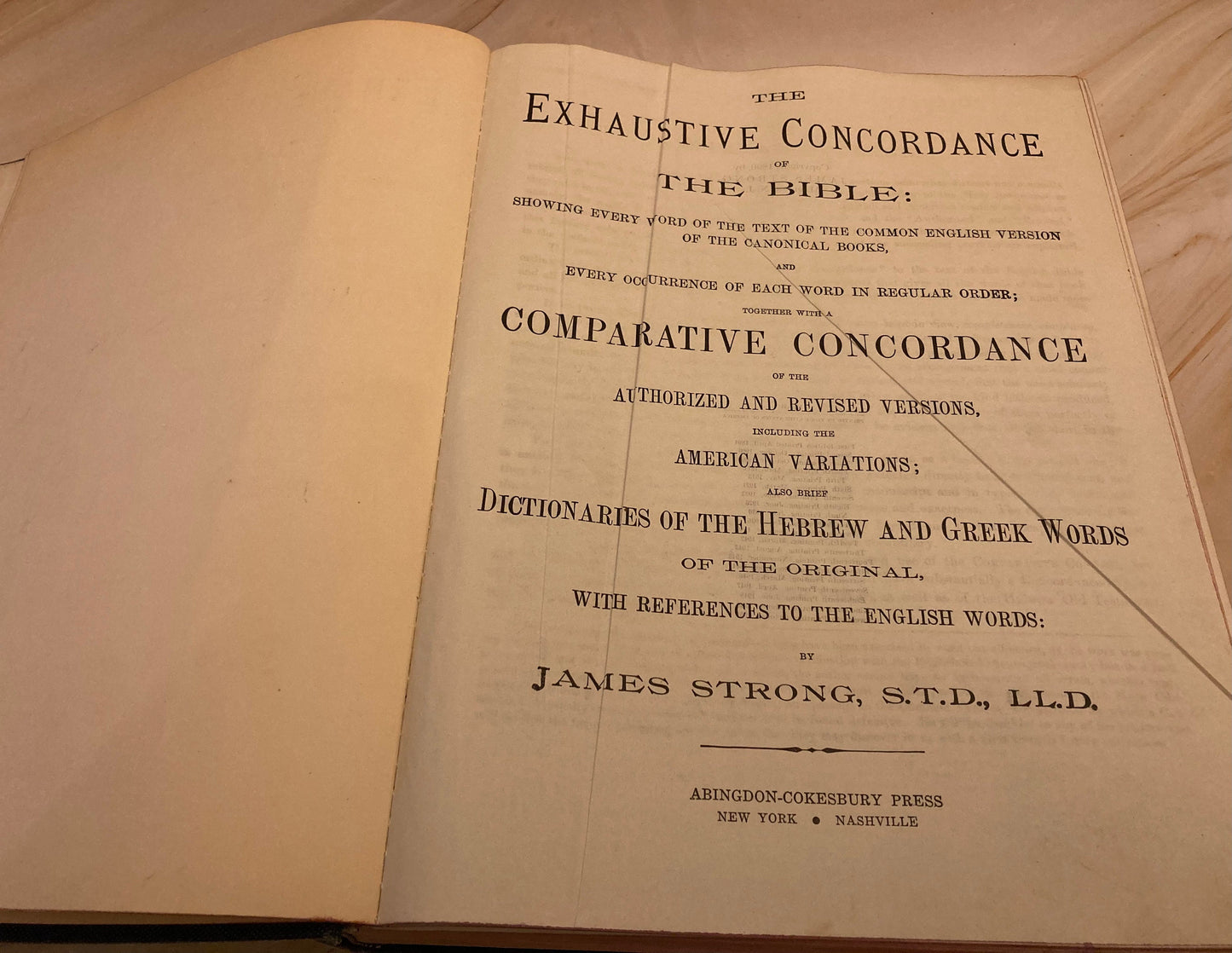 1951 Strong’s Exhaustive Concordance of the Bible - Large concordance Bible - (Ref x283)