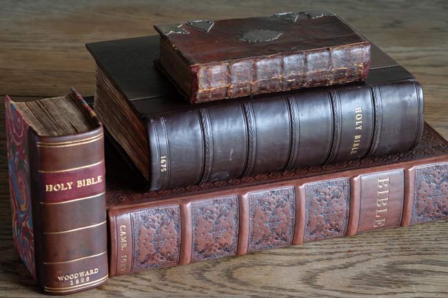 The Ultimate Guide to Collecting Vintage Bibles