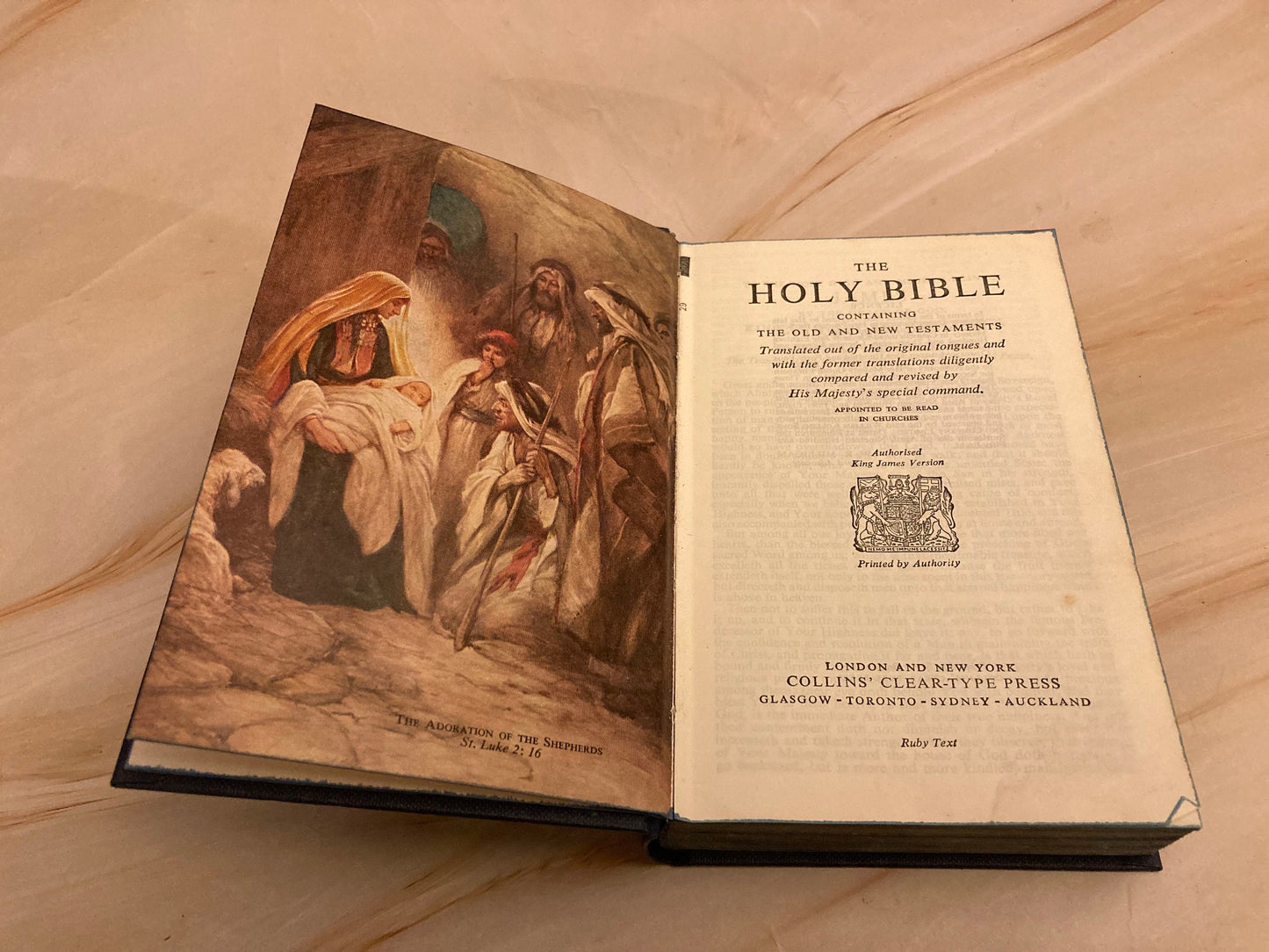 Small Vintage Blue King James Version Holy Bible Illustrated Hardcover - Ref x304