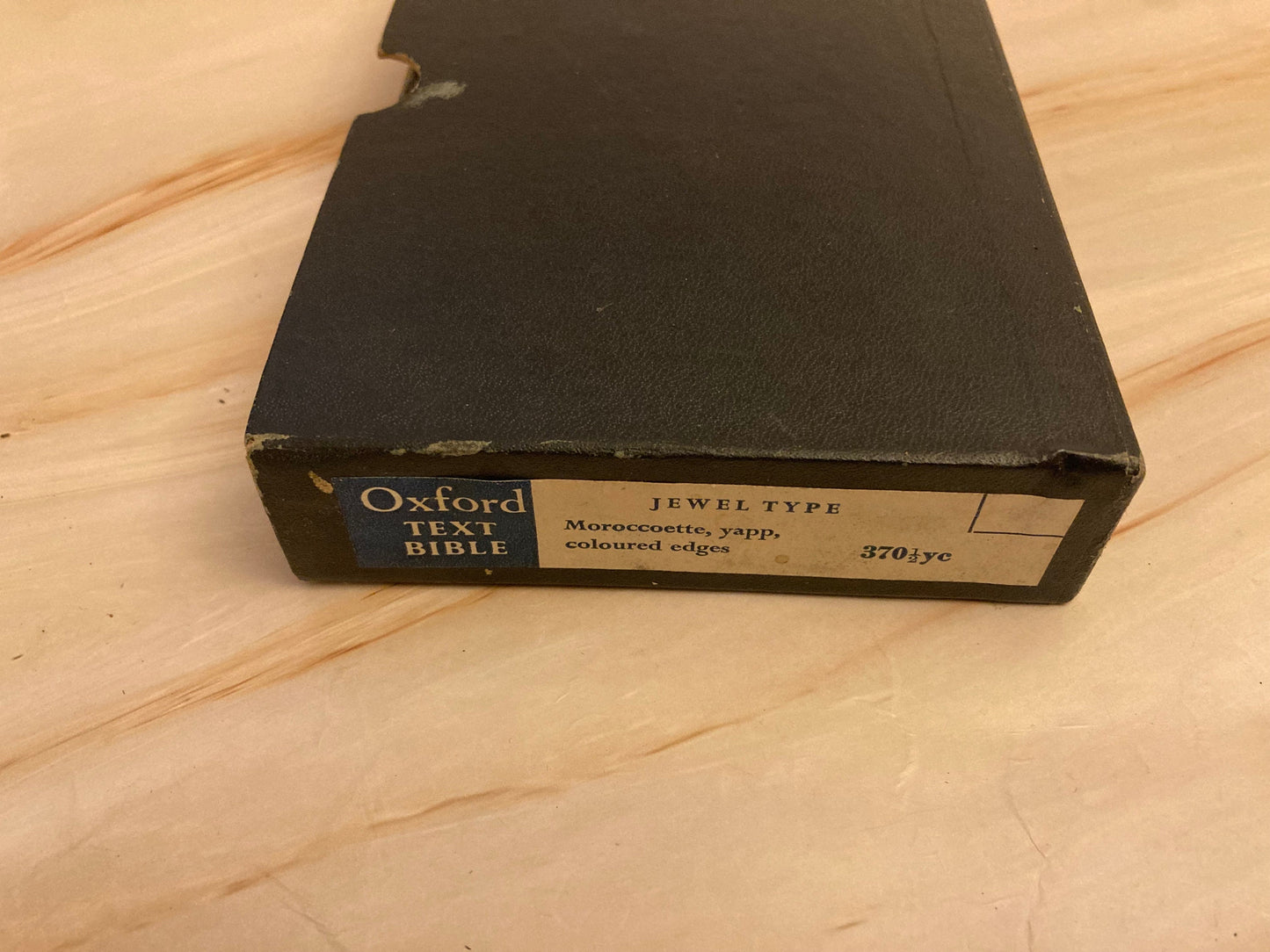 Vintage Oxford Holy Bible - Ref x302