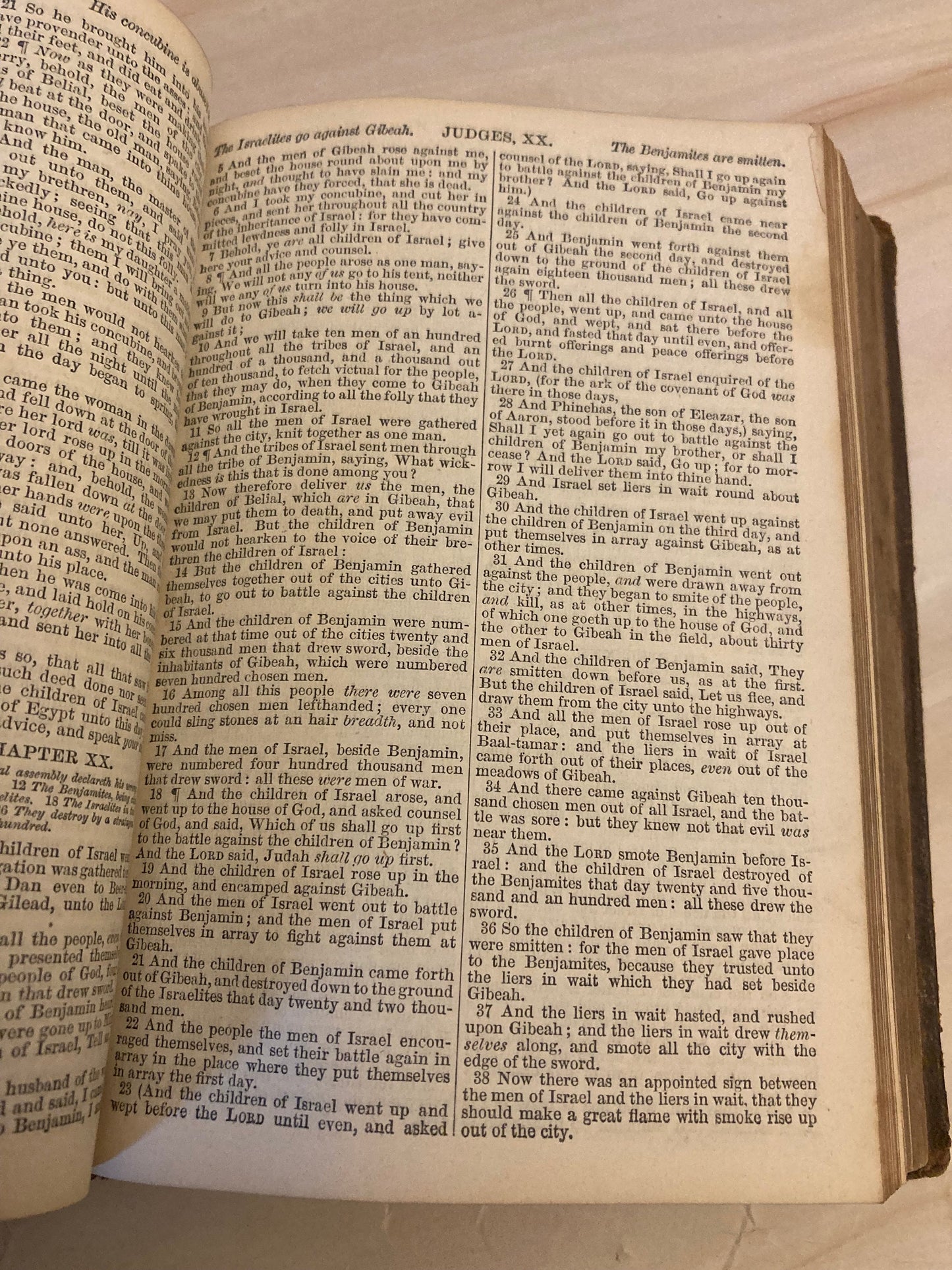 1800s Vintage Bible - Ref x296