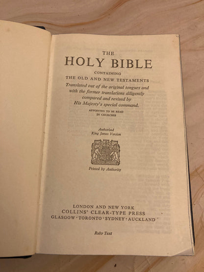 KJV Holy Bible 1950s - (Ref x355)