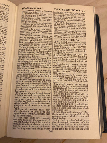 KJV Holy Bible 1950s - (Ref x355)