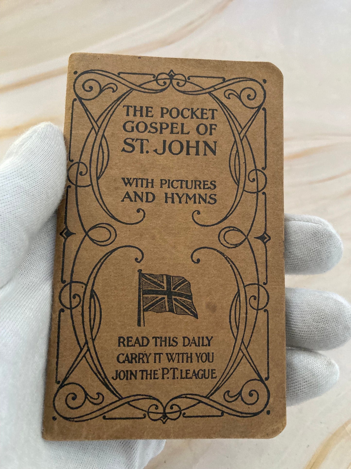 The Pocket Gospel of St. John book - (Ref x345)