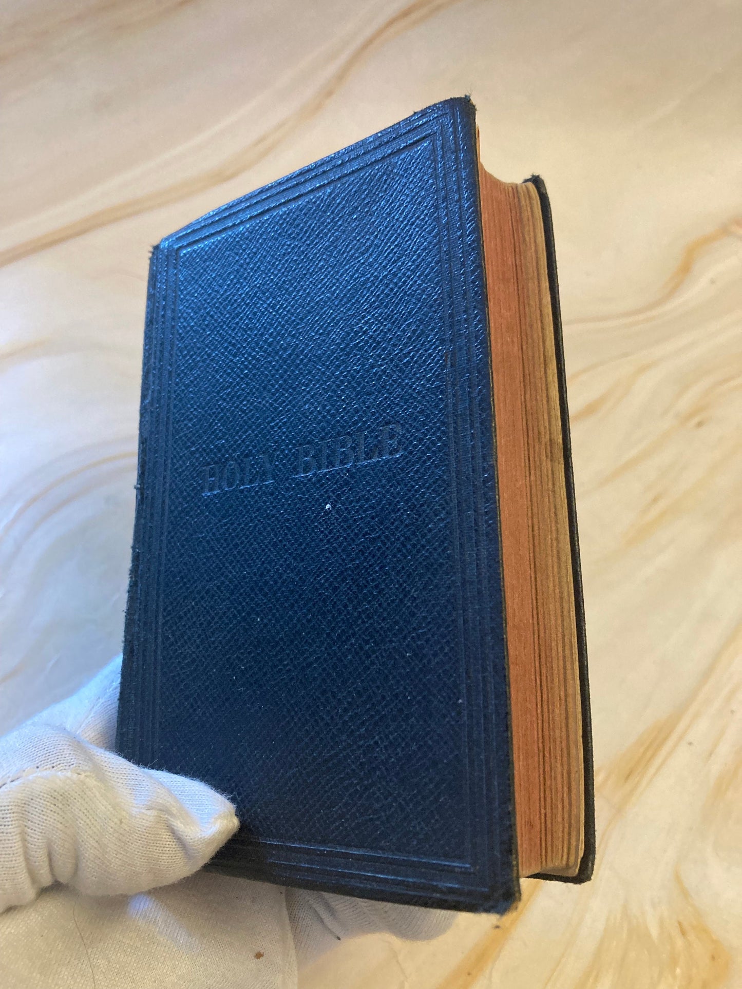 1922 Antique Holy Bible - (Ref x341)