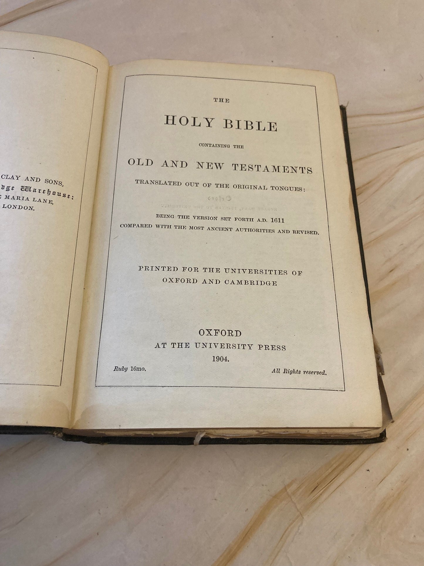 1904 Oxford Vintage Holy Bible - (Ref x340)