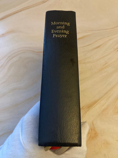 Morning and Evenning Prayer book 1982 - (Ref x332)