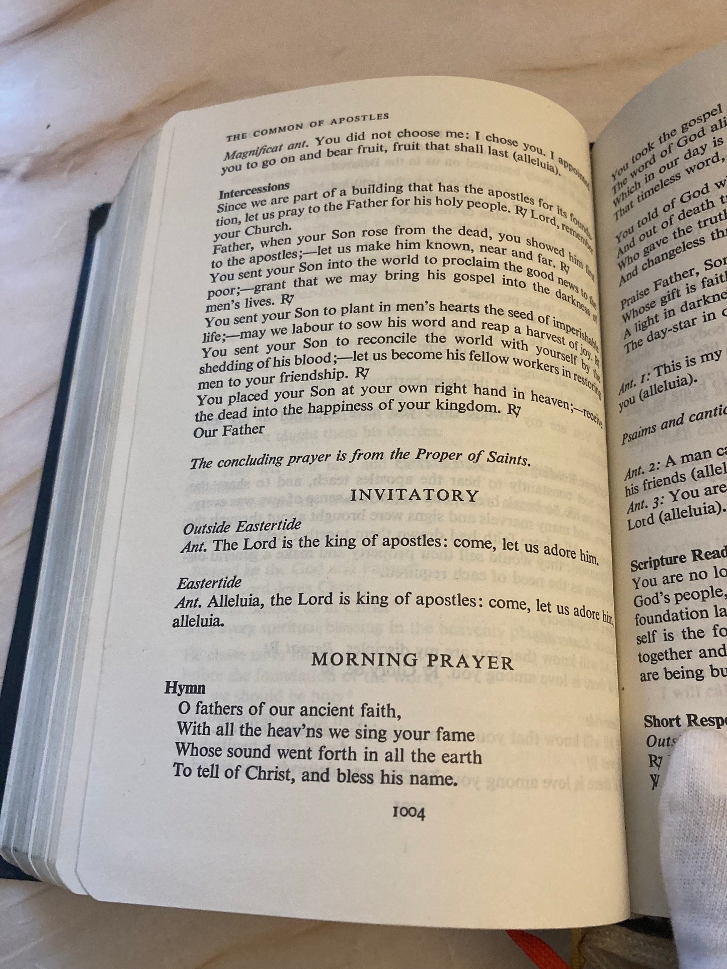 Morning and Evenning Prayer book 1982 - (Ref x332)