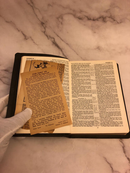 Holy Bible 1960 - (Ref x376)