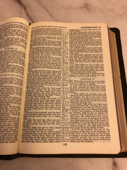 Holy Bible 1960 - (Ref x376)