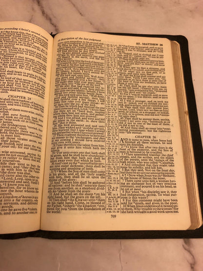 Holy Bible 1960 - (Ref x376)