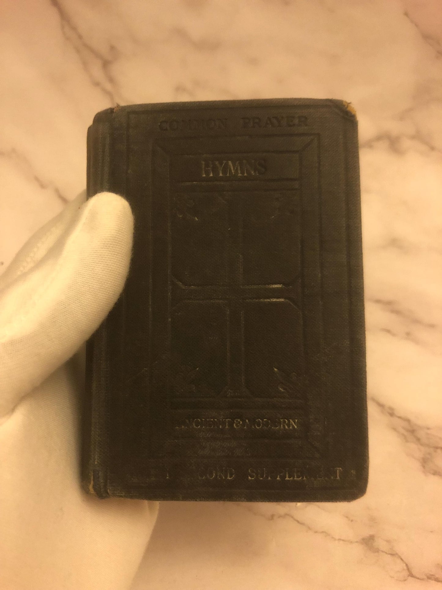 1920s Book of Common Prayer & Hymns Mini Pocket Prayer Book Antique Church Book - (Ref x452)