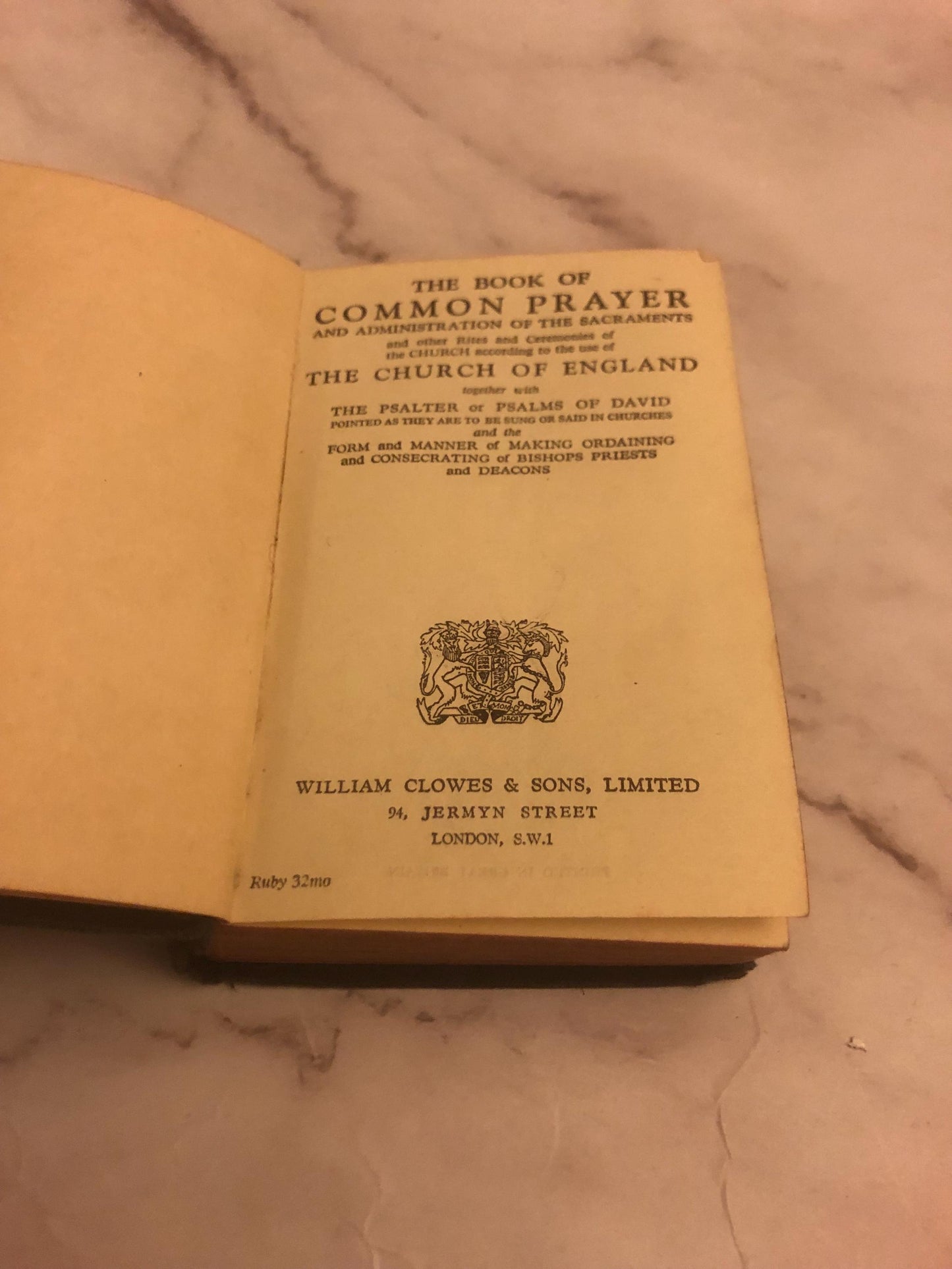 1920s Book of Common Prayer & Hymns Mini Pocket Prayer Book Antique Church Book - (Ref x452)
