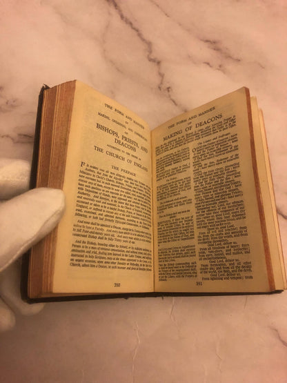 1920s Book of Common Prayer & Hymns Mini Pocket Prayer Book Antique Church Book - (Ref x452)