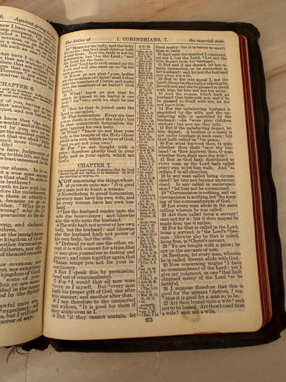 Antique Oxford Holy Bible Yapp Cover Leather Bound King James Bible With Red Page Edges - Ref X698
