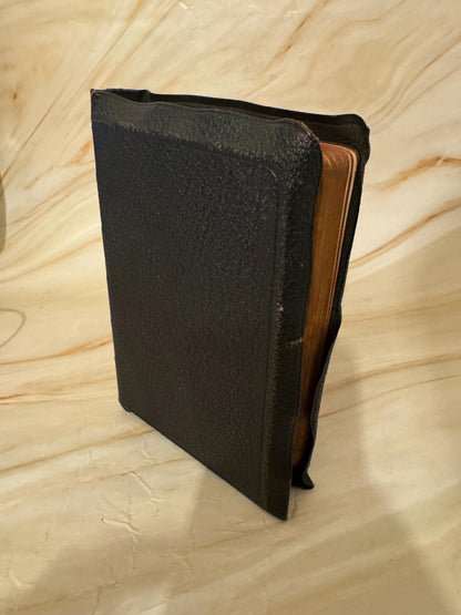 1919 Oxford Holy Bible Antique Yapp Cover Leather Bound King James Bible With Gilt Page Edges - Ref X697