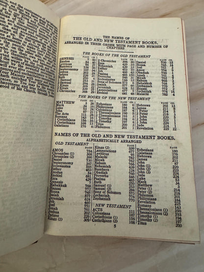 1945 Holy Bible Illustrated King James Version Vintage - Ref X679