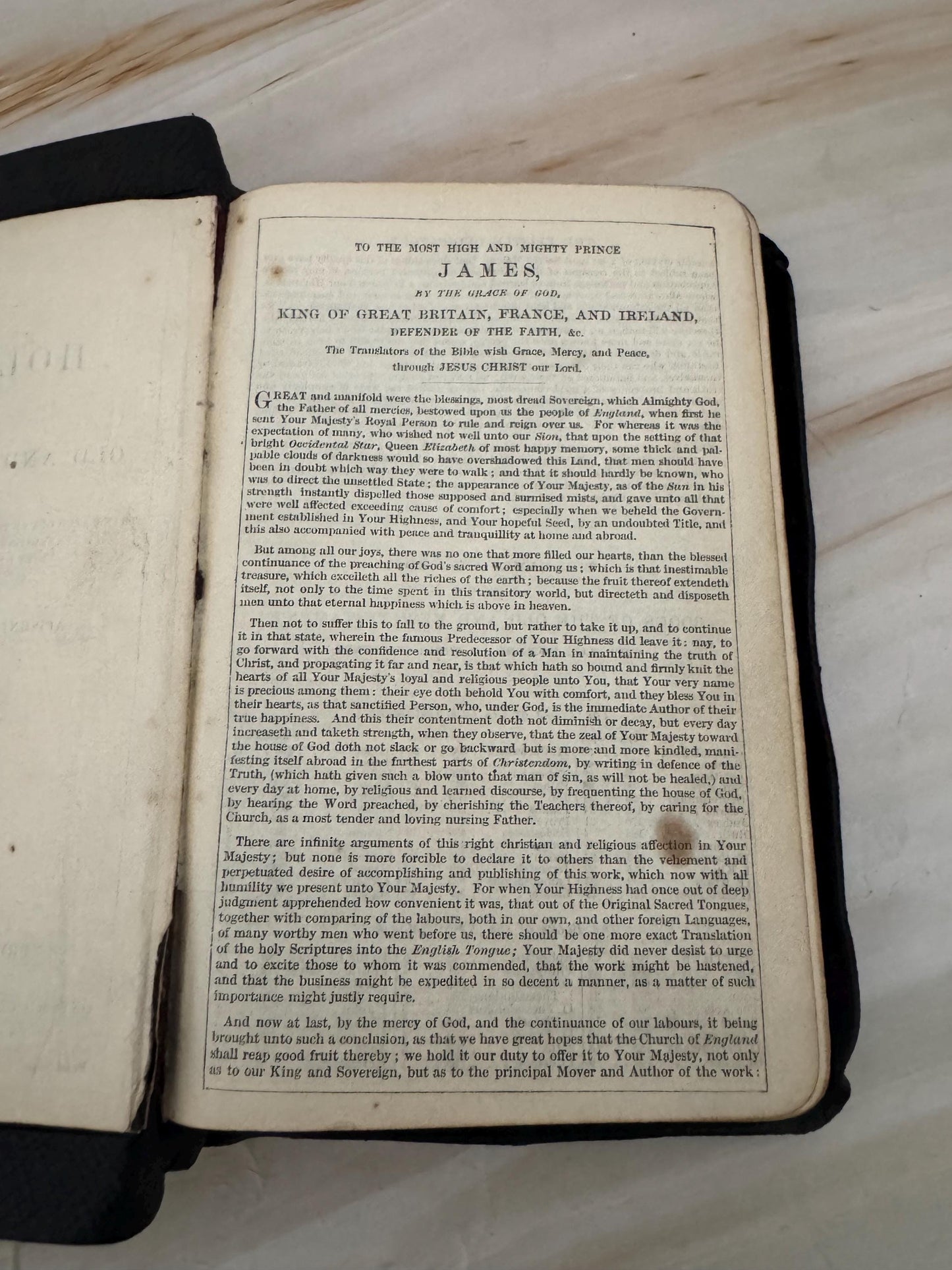 1904 Holy Bible Oxford University Press Antique King James Bible Black Leather Small KJV Bible - Ref x674