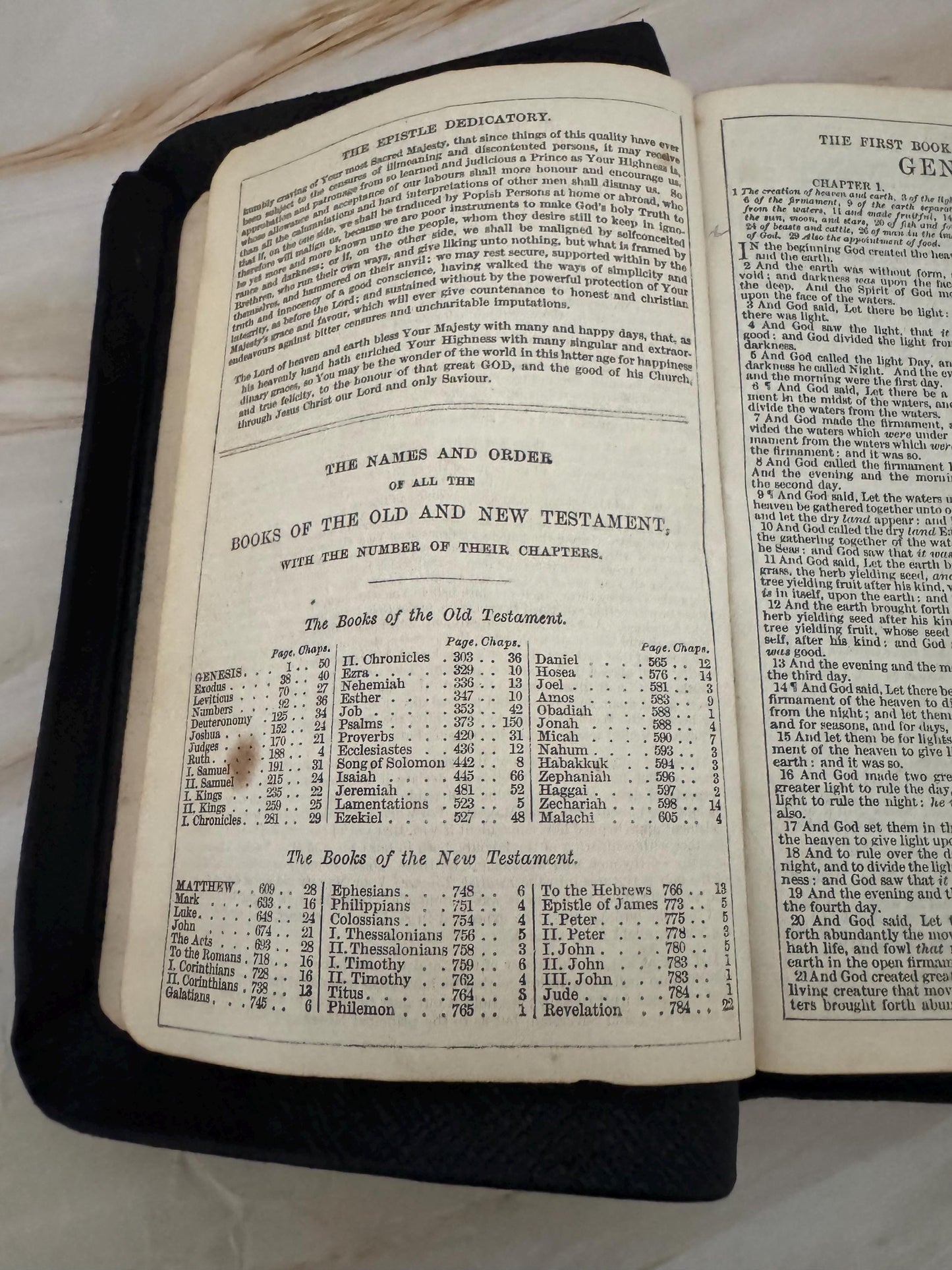1904 Holy Bible Oxford University Press Antique King James Bible Black Leather Small KJV Bible - Ref x674