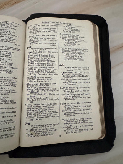 1904 Holy Bible Oxford University Press Antique King James Bible Black Leather Small KJV Bible - Ref x674