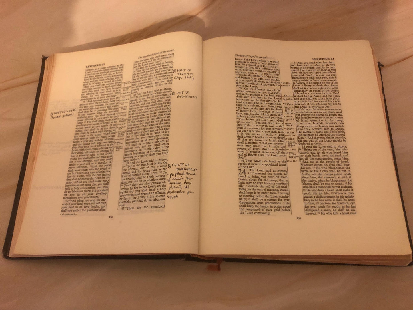 1952 RSV Holy Bible Cross Reference Vintage Christian Bible Study Bible - (Ref x441)