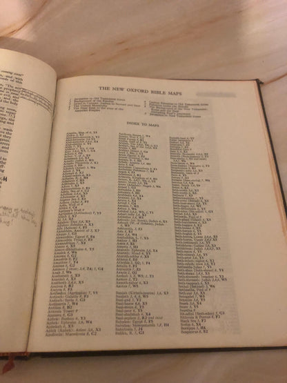 1952 RSV Holy Bible Cross Reference Vintage Christian Bible Study Bible - (Ref x441)