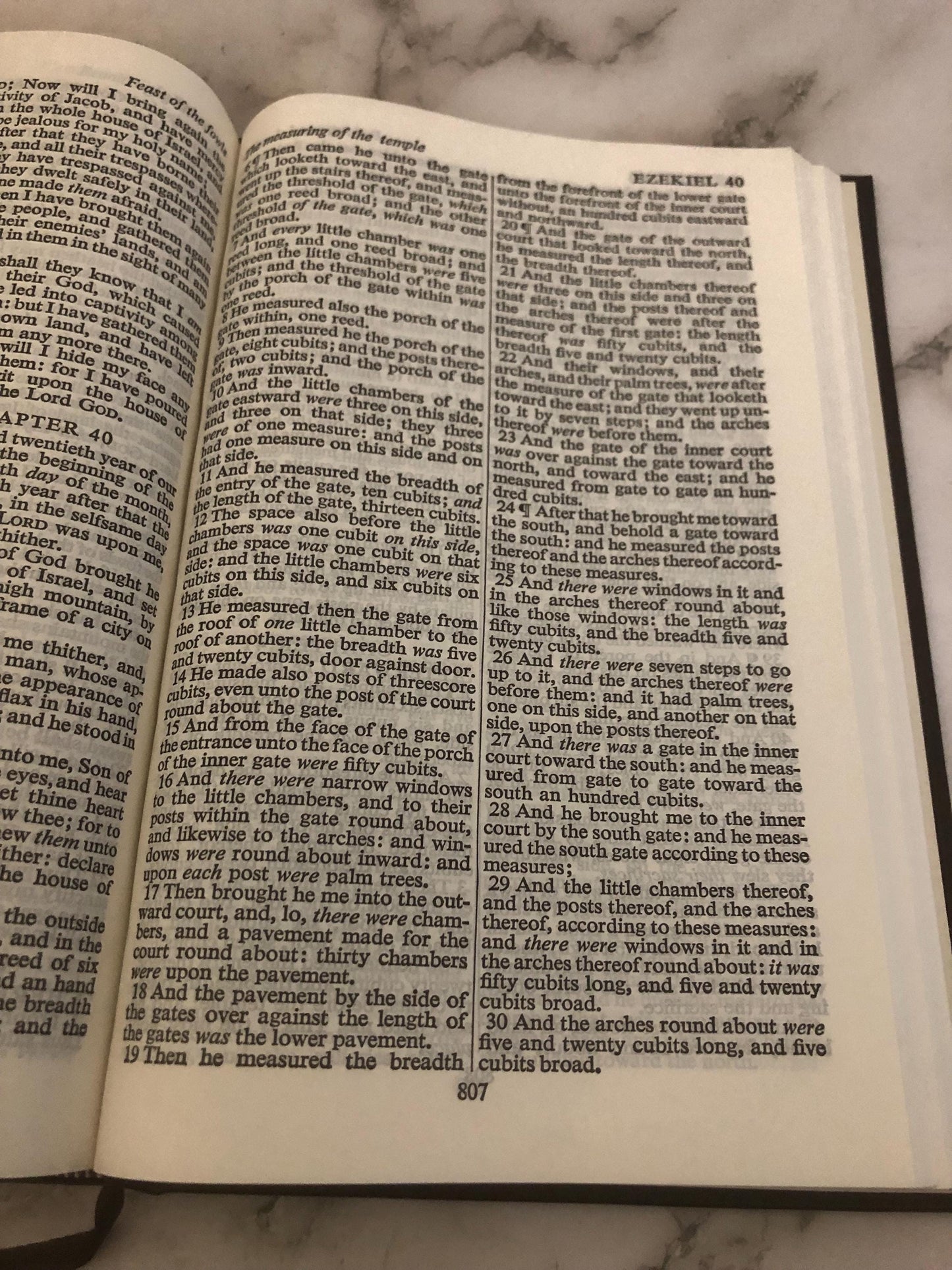 KJV Holy Bible Large Print – 1993 Edition – Easy Read Christian Bible - Ref x495