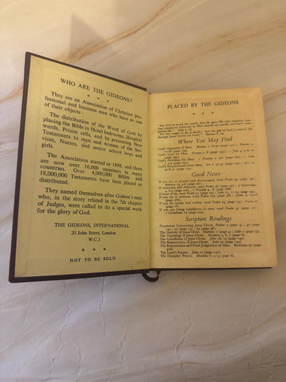 c.1945 Gideons New Testament and Psalms KJV Vintage Bible, Rare Pocket Bible, King James Version - Ref X648