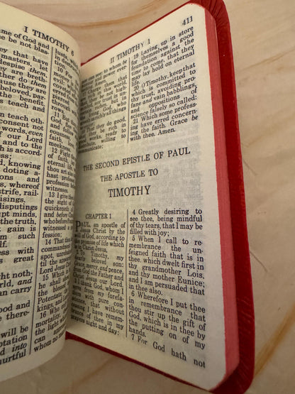 1976 Gideons Red Pocket New Testament, King James Version with Psalms and Proverbs - Ref x638