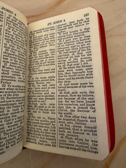 1976 Gideons Red Pocket New Testament, King James Version with Psalms and Proverbs - Ref x638