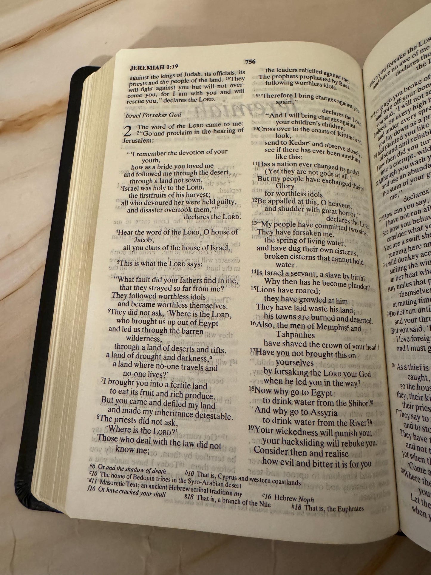1995 NIV Holy Bible with Bible Guide, Black Leather New International Version Boxed Bible - Ref x637