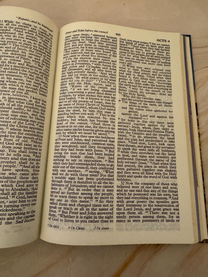 1971 Vintage RSV Holy Bible, Revised Standard Version Illustrated Bible - Ref x635