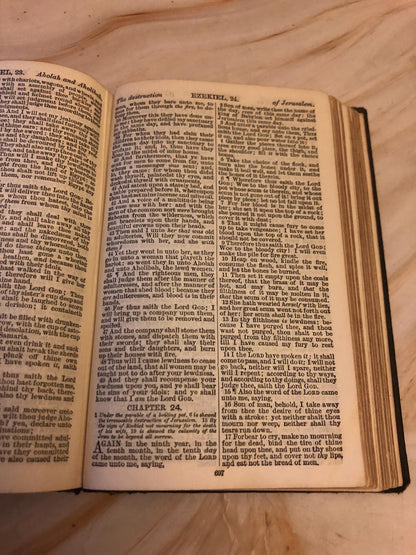 1921 Holy Bible – Antique Christian Bible – Small Pocket Bible - Ref x417