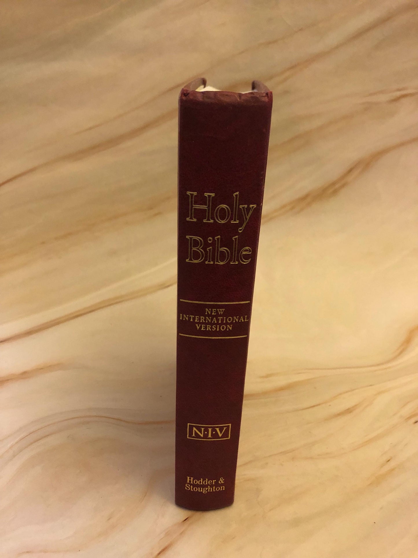 NIV Holy Bible 2001 Hardcover Christian Bible Modern Bible Gift Study Bible - (Ref x405)