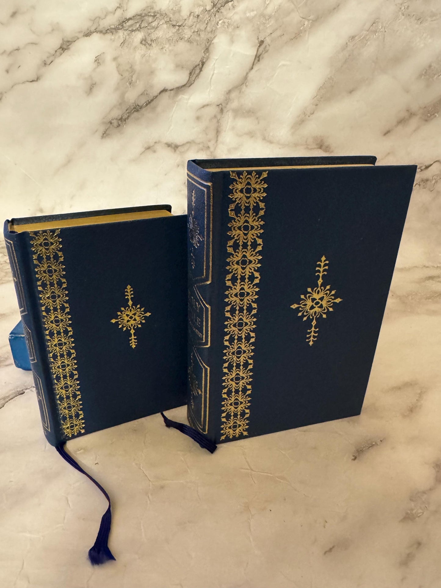 1940 Holy Bible & Common Prayer Set KJV – Leather Bound Boxed Gift- Ref X626