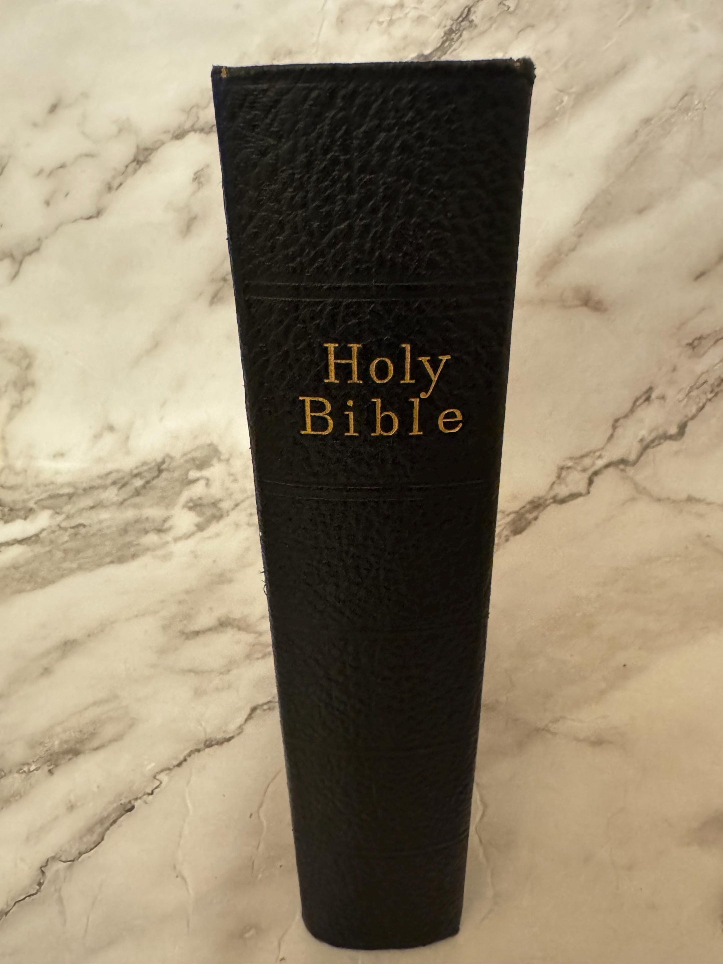 1935 Large Family Holy Bible KJV Leather Bound Illustrated Vintage Christian Bible - Ref x624