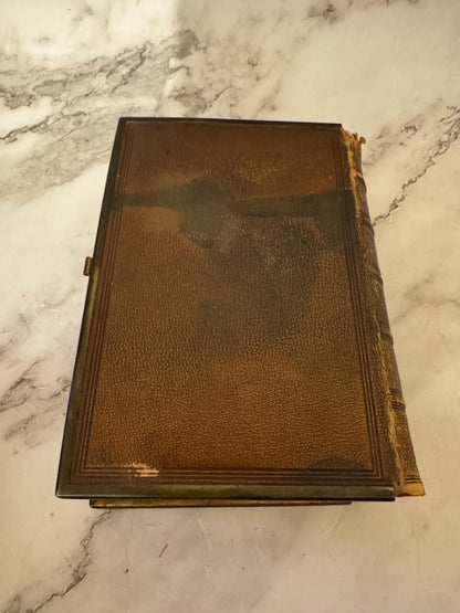 1872 Oxford KJV Holy Bible Leather Bound- Ref X615